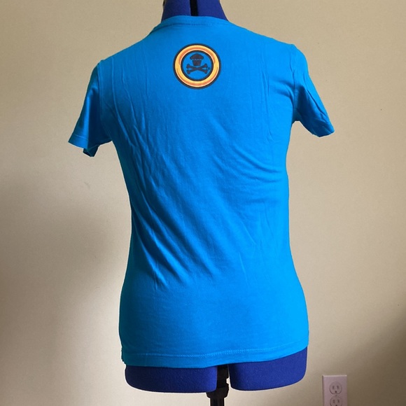 ✅JOHNNY CUPCAKES shirt!🧁 - Picture 2 of 7